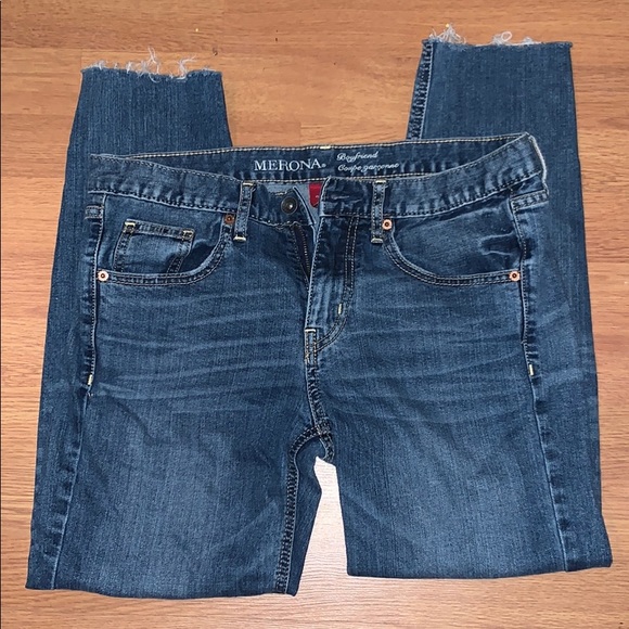 Jeans - Picture 2 of 3